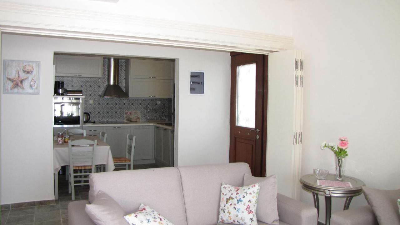 Sunset Suites Лефокастро Екстер'єр фото
