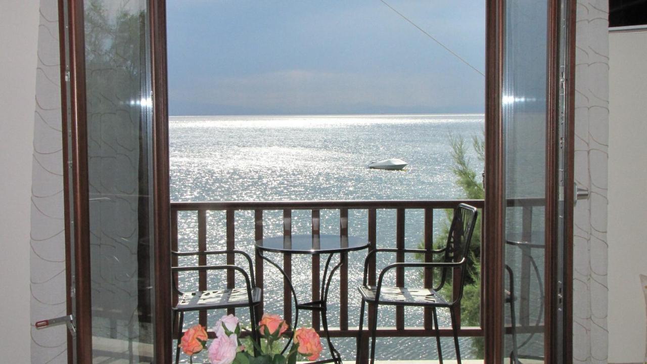 Sunset Suites Лефокастро Екстер'єр фото